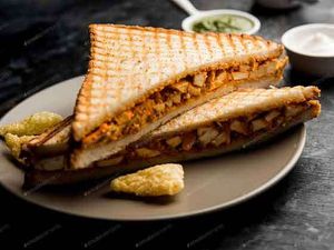 Spicy Paneer Tikka Sandwich